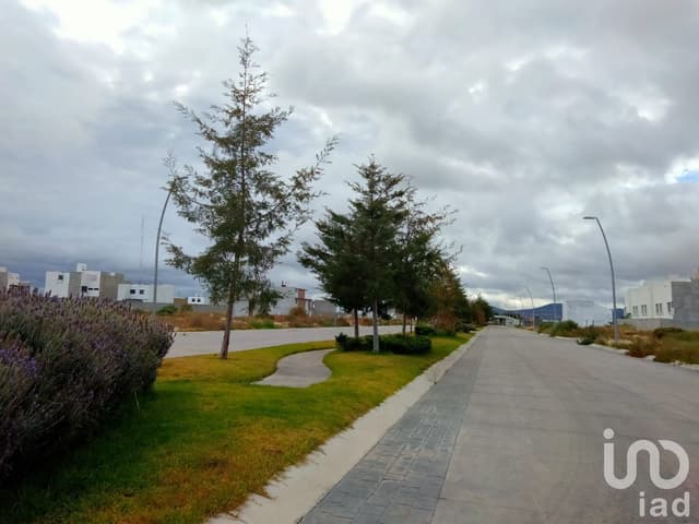 Lote en Venta residencial a 10 minutos de centro comercial Explanada HIDALGO