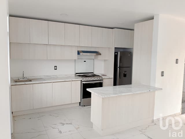 CASA EN VENTA A 10 MINUTOS DEL CENTRO DE PACHUCA