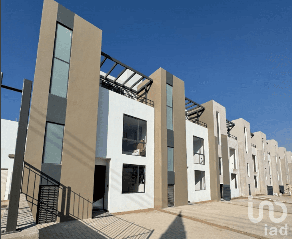 Amplia casa de 3 recamaras en Pachuca