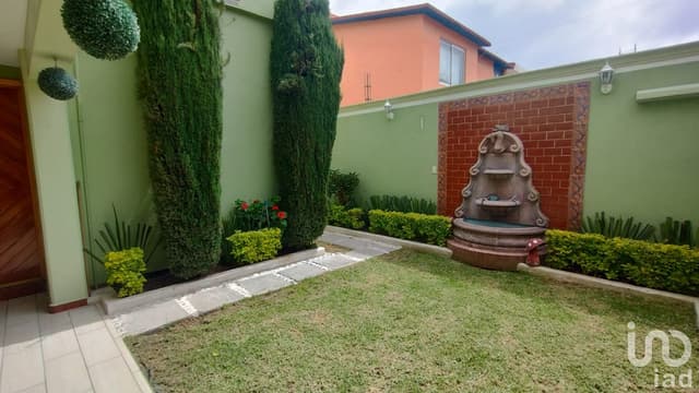 CASA EN VENTA EN COLONIA ISSSTE,PACHUCA,HGO.