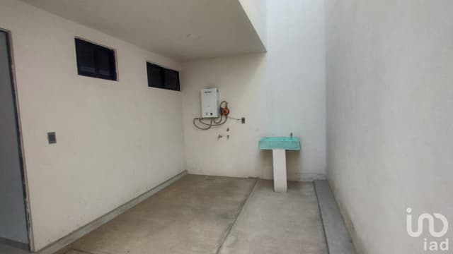 CASA EN VENTA EN FRACCIONAMIENTO PRIVADO REAL DE HIDALGO,AL SUR DE PACHUCA.HGO.
