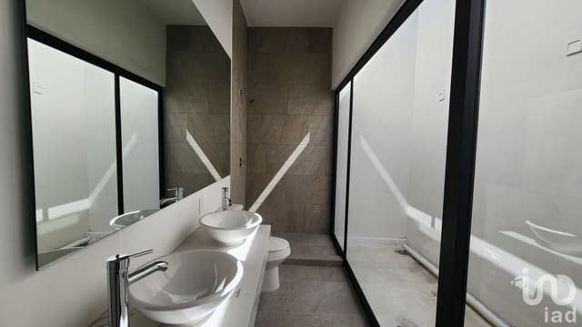 CASA EN VENTA A 30 MINUTOS DE LA PLAYA DE CHICXULUB YUCATAN