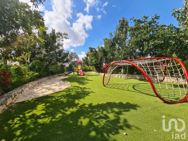 TERRENO EN VENTA EN PASEO COUNTRY CLUB MERIDA YUCATAN