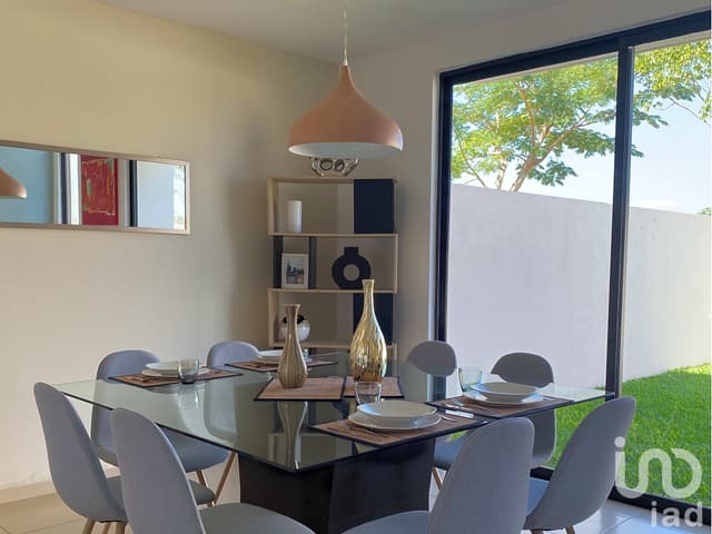 VENTA DE CASA EN LA ENTRADA DE CAUCEL MERIDA YUCATAN