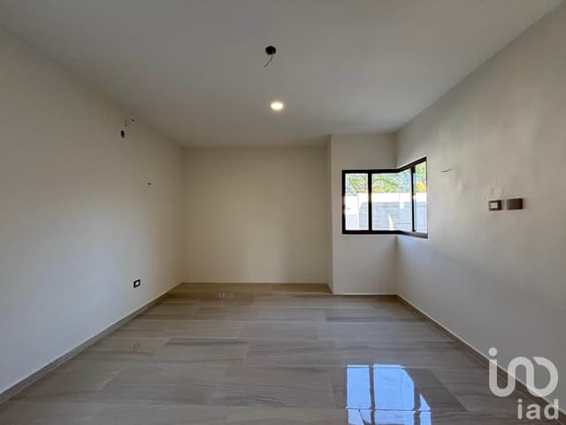 CASA EN VENTA EN RESIDENCIAL PARQUE NATURA MERIDA YUCATAN