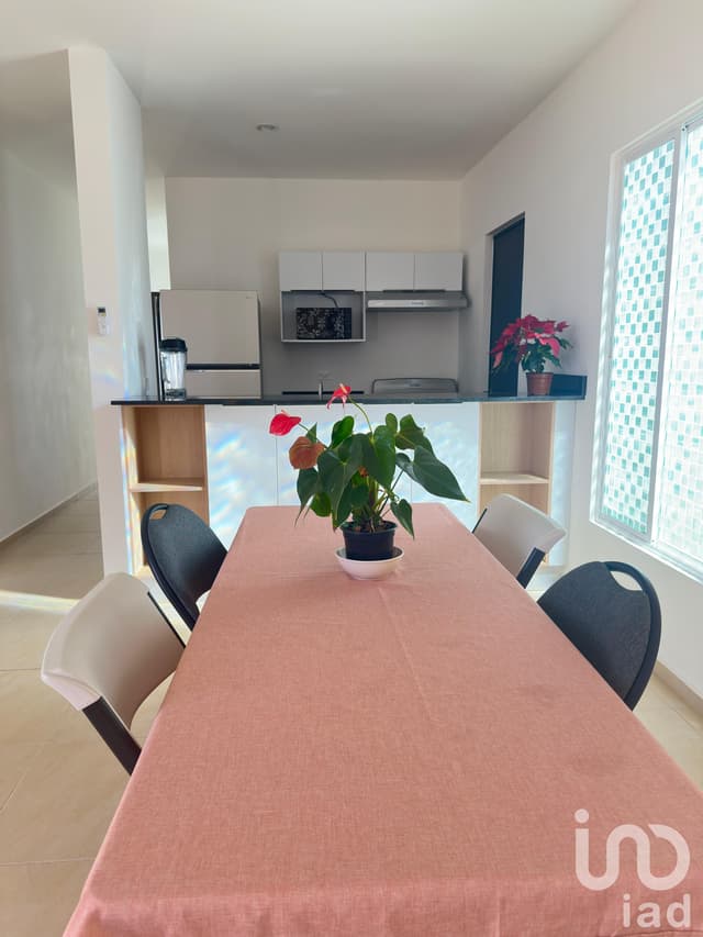 RENTA DE CASA DE UN PISO EN GRAN SANTA FE MERIDA YUCATAN