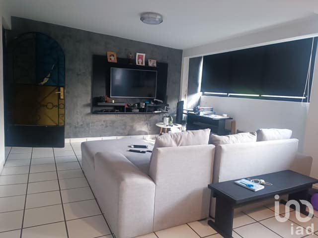 Se Vende Casa con uso de suelo comercial, con 2 accesorias, 3 departamentos, en Tlalpan, cdmx