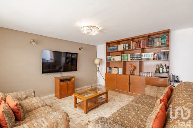 Se Vende Casa en Col. Adolfo Ruiz Cortínez, Coyoacán, cdmx