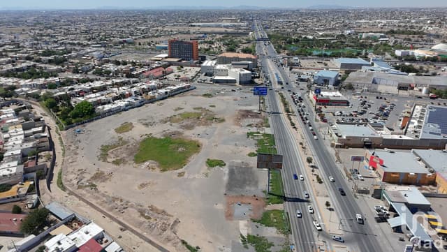 Se vende Terreno en Avenida Tecnológico en Ciudad Juárez