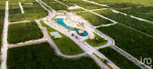 TERRENO RESIDENCIAL EN PRIVADA EN PROGRESO YUCATÁN
