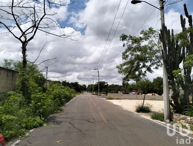 VENTA TERRENO EN MÉRIDA, ZONA CHICHÍ SUÁREZ