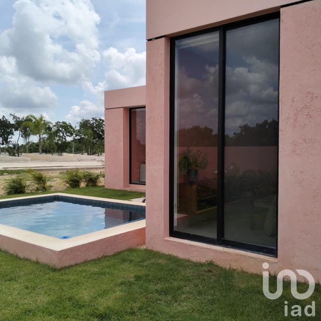VILLA EN VENTA, PLAYA DE SAN CRISANTO, YUCATAN, PRIVADA CON AMENIDADES Y CLUB DE PLAYA, KOMUNAH