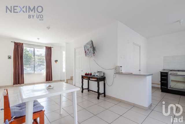 Casa en venta en condominio, Xochitepec, cerca de Cuernavaca Morelos.