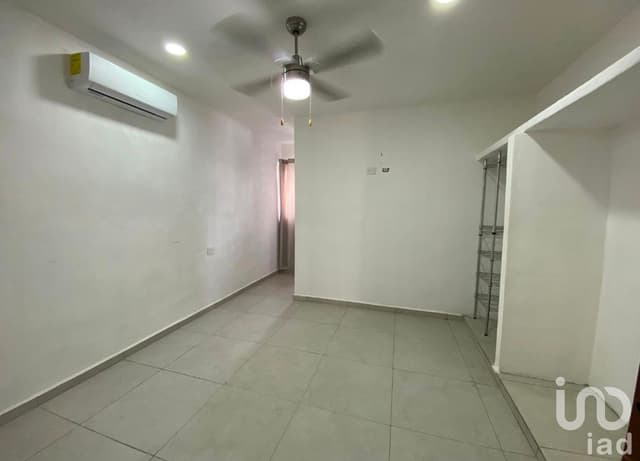 Casa en venta en Leandro Valle, Mérida, Yucatán