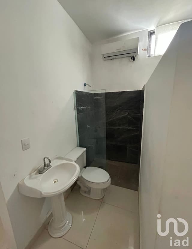 Casa en venta en Yucatán Country Club.