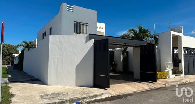 Casa en Venta en Las Américas, en esquina. Acepta Infonavit.