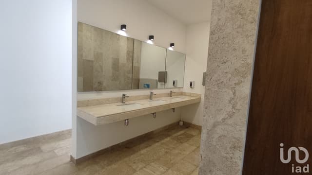 Pre-venta de casa de cuatro recàmaras, Conkal, Yucatàn. L108