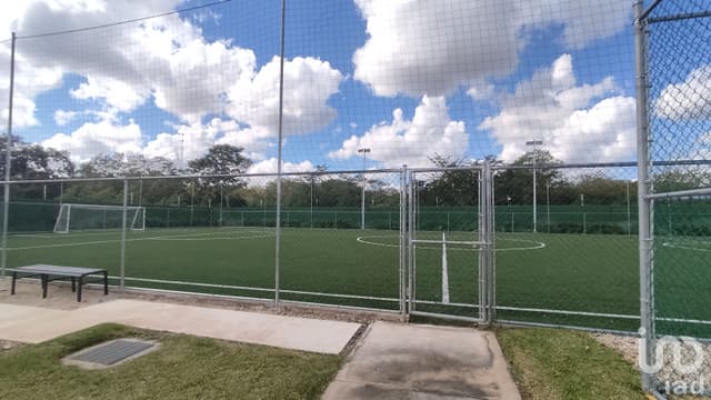 Pre-venta de casa de cuatro recàmaras, Conkal, Yucatàn. L108