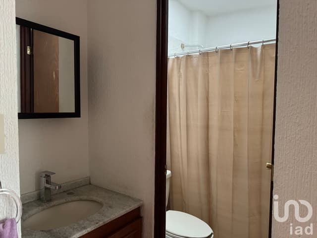 Casa Exterior, en Venta en Villas Fontana, Capultitlán, Toluca, México