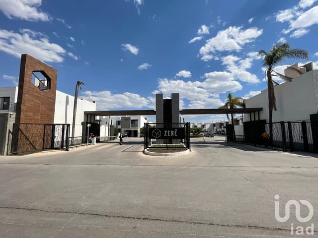 CASA AMUEBLADA EN RENTA EN PRIVADA ZERE, SLP (HASTA 10 PERSONAS)