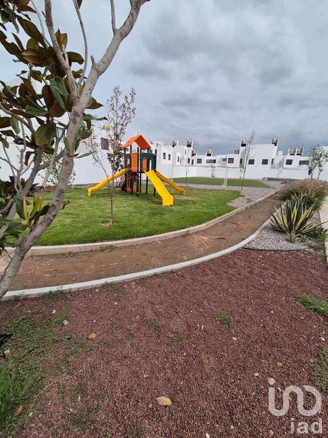 Casa En Venta En Privada Lanka En Anillo Periférico Norte