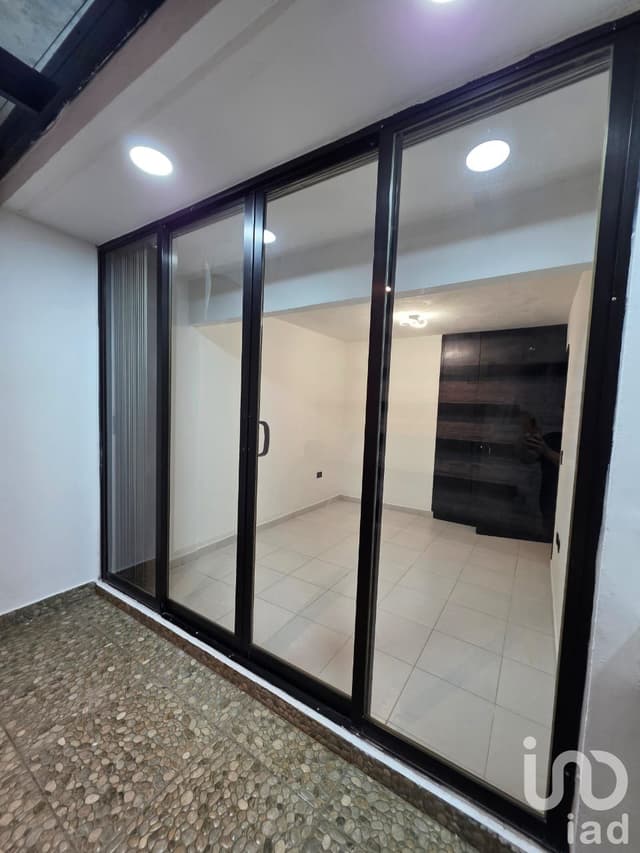 Venta de casa de un nivel renovada en lomas de santa fe solo contado en Xalapa