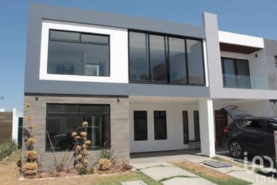 CASA EN VENTA EN PACHUCA