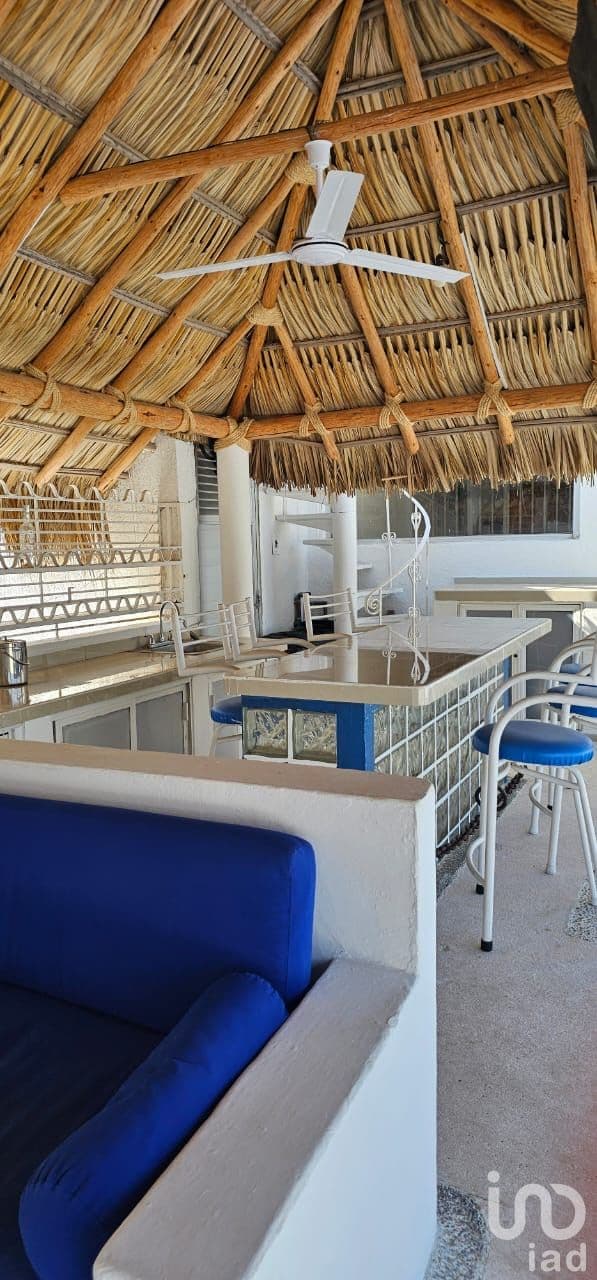 DEPARTAMENTO EN RENTA POR MES AMUEBLADO CON VISTA AL MAR EN ACAPULCO DE JUAREZ GUERRERO