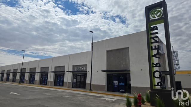 Locales comerciales en Venta, Plaza Comercial a 5 minutos de Puente Zaragoza, Cd Juarez