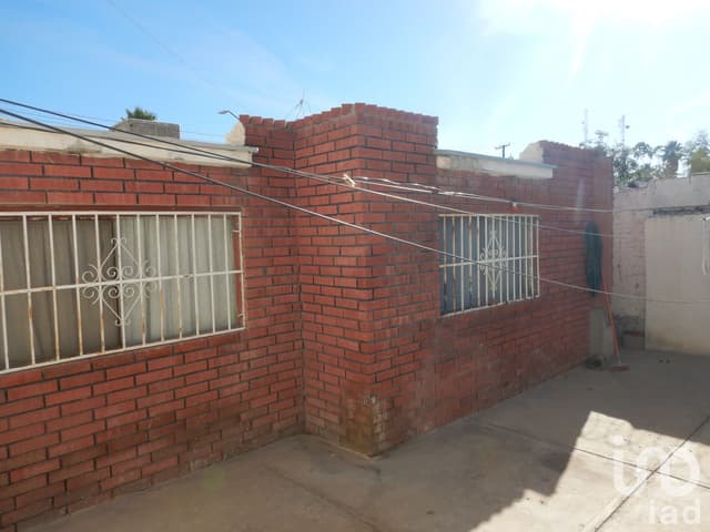 CASA EN VENTA DE UNA PLANTA EN SECTOR CENTRICO DE CIUDAD JUAREZ, CHIH