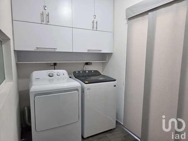 CASA EN VENTA CON PANELES SOLARES, JARDINES RESIDENCIAL, JUAREZ, CHIHUAHUA