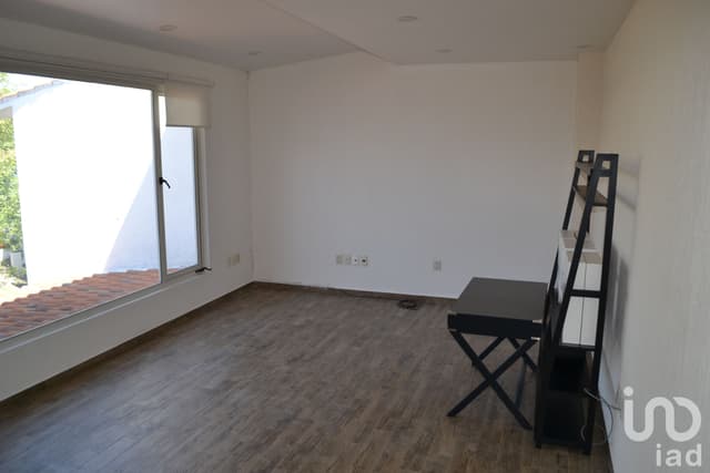 Casa en venta, Lomas Anàhuac Huixq. 4 habitaciones doble filtro de seguridad