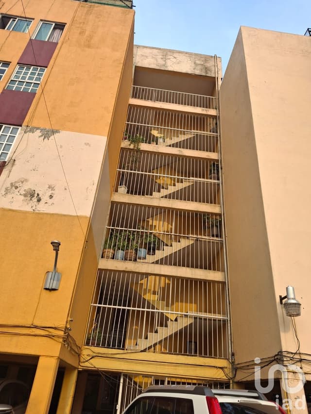 Departamento en venta cerca del metro Panteones