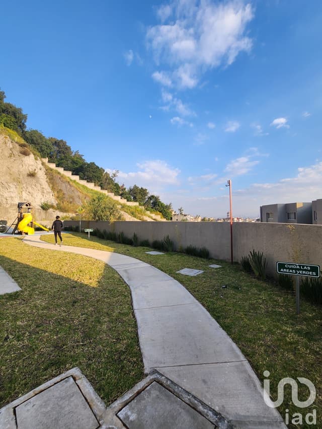 VENDO DEPARTAMENTO EN RINCON DE LA MONTAÑA, ATIZAPAN, EDO. DE MEXICO.