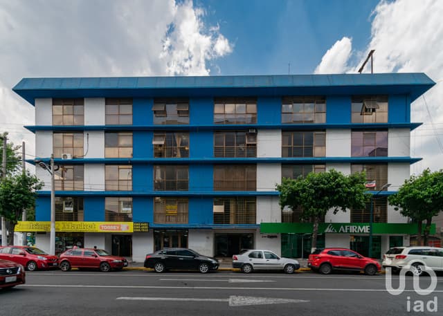 RENTO OFICINA EN AV. SOR JUANA INES DE LA CRUZ, TLALNEPANTLA CENTRO, EDO. DE MEXICO.