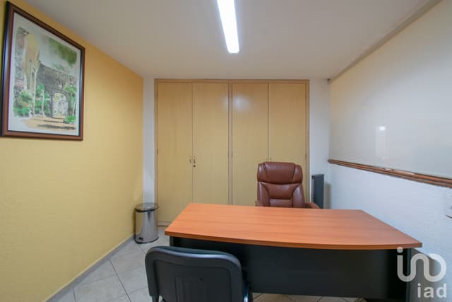 SE RENTA OFICINA AMUEBLADA EQUIPADO, EN TLALPANTLA, EDO DE MEXICO.