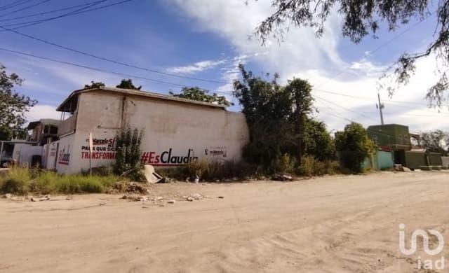 TERRENO 1583m² EN VENTA A ORILLA DE CARRETERA EN CHAMETLA