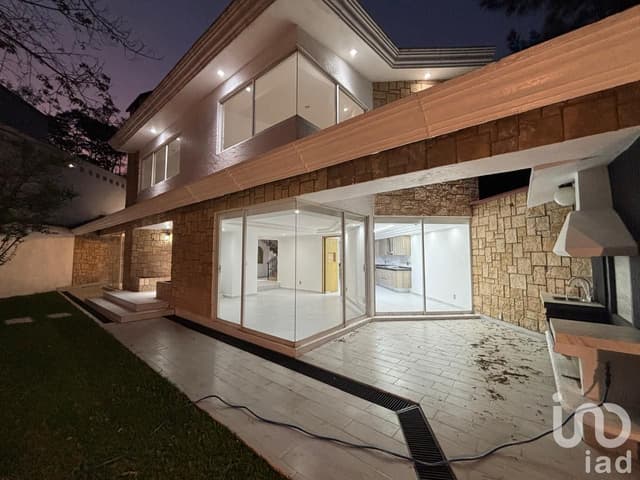 Preciosa Casa en Paseos del Bosque Naucalpan