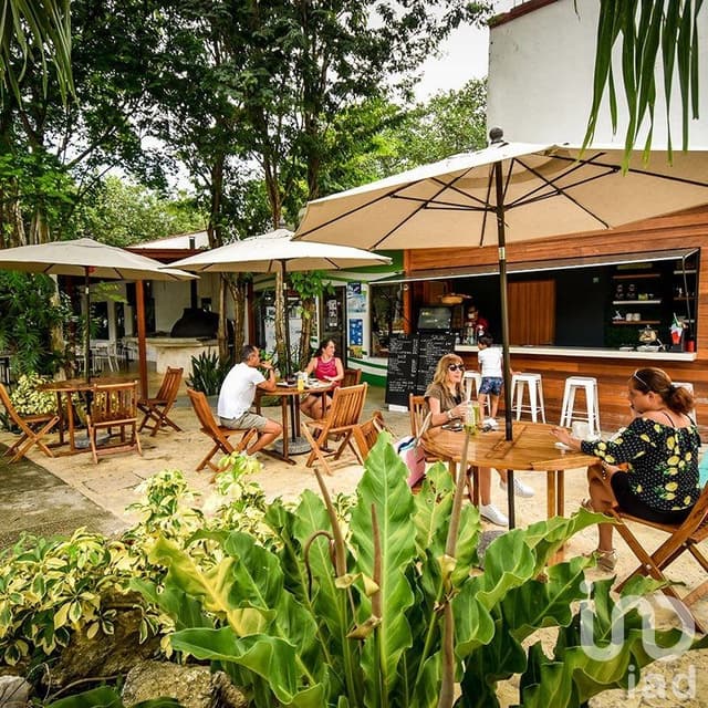 EN VENTA TERRENO EN SELVAMAR, PLAYA DEL CARMEN, Q.ROO...EN PRIVADA CON RIO INTERNO Y ALBERCA