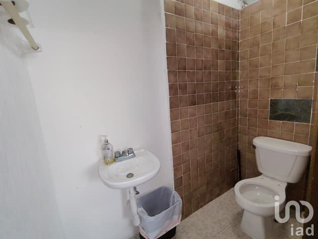 CASA CON MULTIPLES ESPACIOS PARA CORPORATIVOS, OFICINAS, ESCUELAS EN EL CENTRO DE CANCUN, Q.ROO