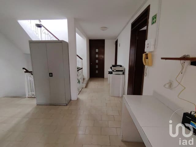 CASA CON MULTIPLES ESPACIOS PARA CORPORATIVOS, OFICINAS, ESCUELAS EN EL CENTRO DE CANCUN, Q.ROO