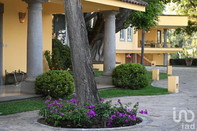 Vendo Fina Residencia Estilo Italiano en Cuernavaca, Morelos