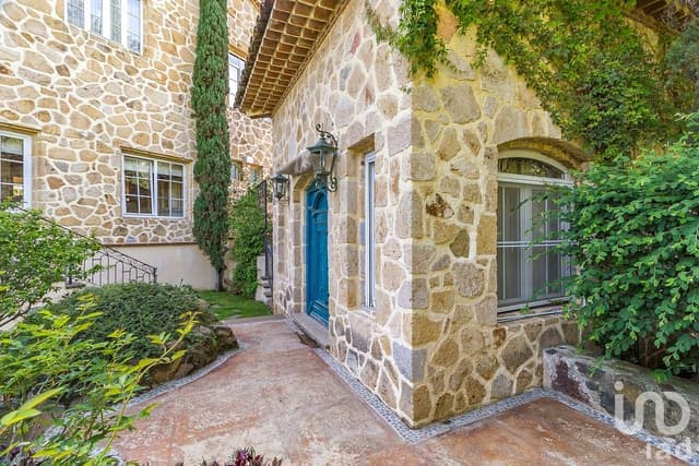 Villa Toscana En La Ciudad De La Eterna Primavera Con Vista Panorámica