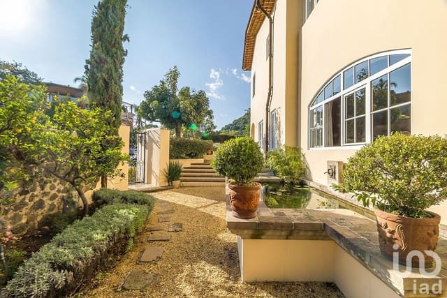 Villa Toscana En La Ciudad De La Eterna Primavera Con Vista Panorámica