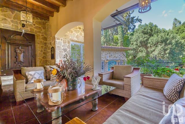 Villa Toscana En La Ciudad De La Eterna Primavera Con Vista Panorámica