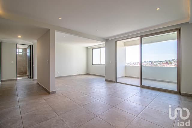 DEPARTAMENTO MODERNO EN CALZADA DE LOS REYES EN CUERNAVACA CON AMENIDADES, ALTA PLUSVALÍA.