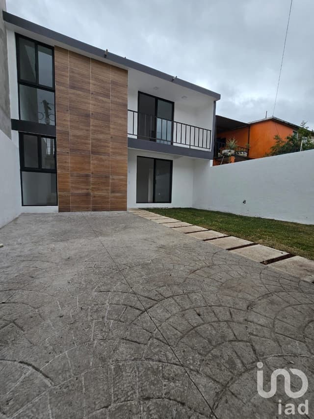 CASA A ESTRENAR EN CIVAC ROBLES A LA VENTA