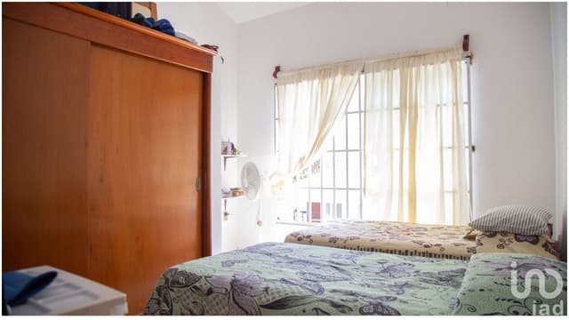 CASA EN RENTA EN LA PRADERA CUERNAVACA CON UN AMPLIO JARDÍN Y ALBERCA