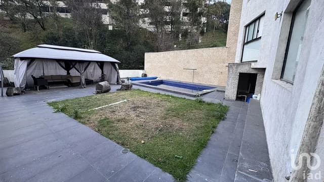 Casa Residencial en Venta en Lomas de las Palmas, Huixquilucan, Estado de México