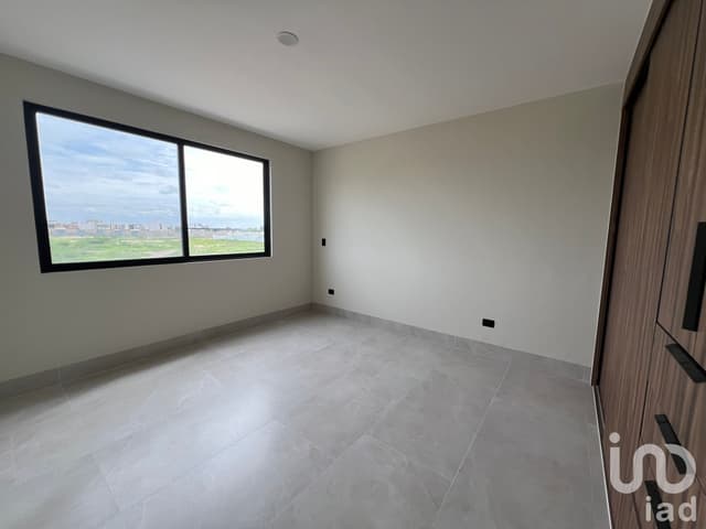 Casa a estrenar en Punta del Cielo